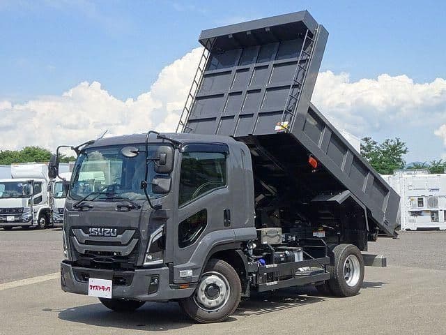 https://jema-auto-bucket.eu-central-1.linodeobjects.com/AunetImages/1785304908197-18865017_01.jpg