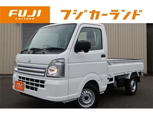 https://jema-auto-bucket.eu-central-1.linodeobjects.com/AunetImages/1785808333025-10866600_01.jpg