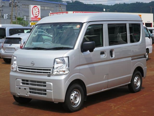 https://jema-auto-bucket.eu-central-1.linodeobjects.com/AunetImages/1785845618516-19950293_01.jpg