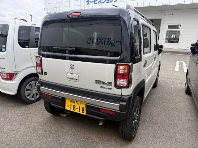 https://jema-auto-bucket.eu-central-1.linodeobjects.com/AunetImages/1785895784851-20920058_01.jpg