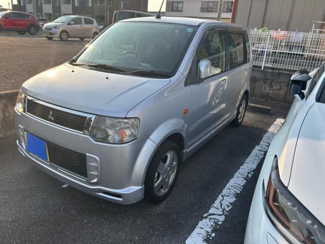 https://jema-auto-bucket.eu-central-1.linodeobjects.com/AunetImages/1785896778118-21565629_01.jpg