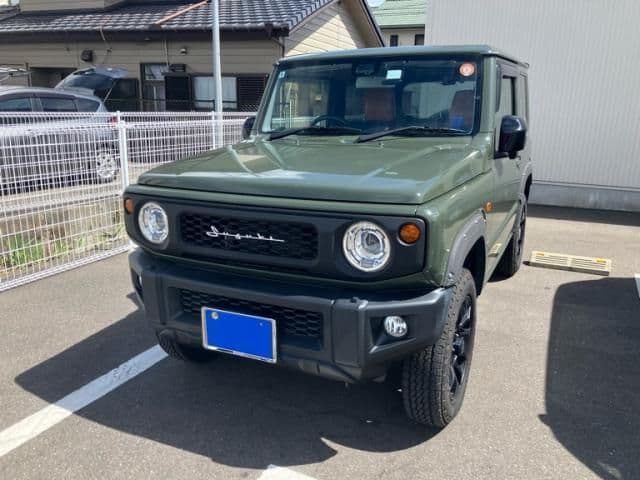 https://jema-auto-bucket.eu-central-1.linodeobjects.com/AunetImages/1786437550560-22165224_01.jpg