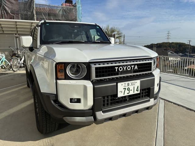 https://jema-auto-bucket.eu-central-1.linodeobjects.com/AunetImages/1786535620499-10680005_01.jpg