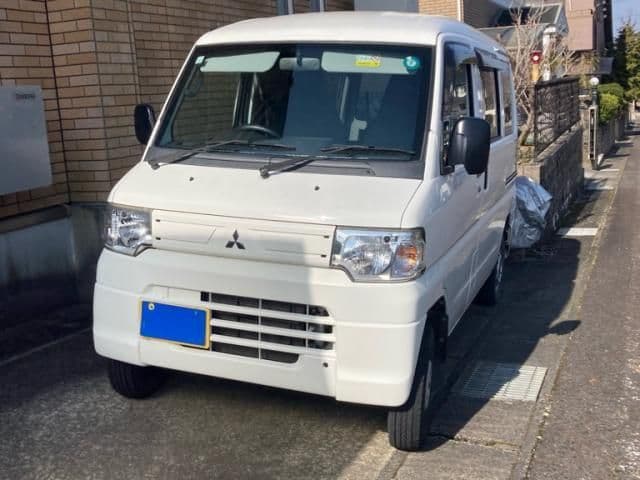 https://jema-auto-bucket.eu-central-1.linodeobjects.com/AunetImages/1787128972238-22965877_01.jpg