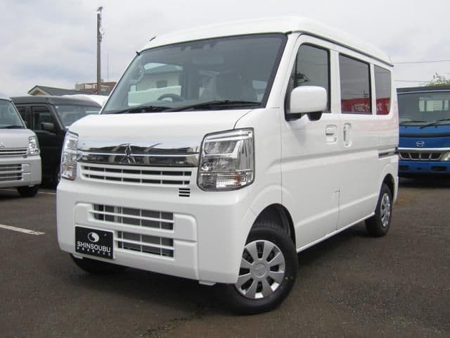 https://jema-auto-bucket.eu-central-1.linodeobjects.com/AunetImages/1787709579899-16500010_01.jpg