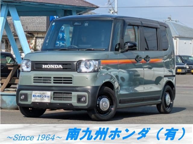https://jema-auto-bucket.eu-central-1.linodeobjects.com/AunetImages/1787918299421-15161763_01.jpg