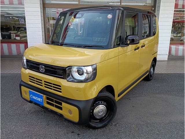 https://jema-auto-bucket.eu-central-1.linodeobjects.com/AunetImages/1788402152068-14550290_01.jpg