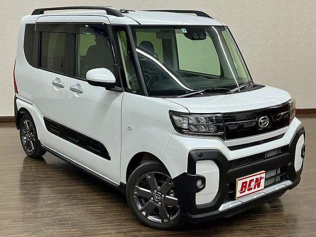 https://jema-auto-bucket.eu-central-1.linodeobjects.com/AunetImages/1788574105453-22666165_01.jpg