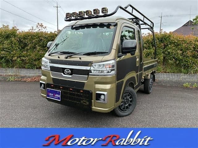 https://jema-auto-bucket.eu-central-1.linodeobjects.com/AunetImages/1789364927104-33367546_01.jpg