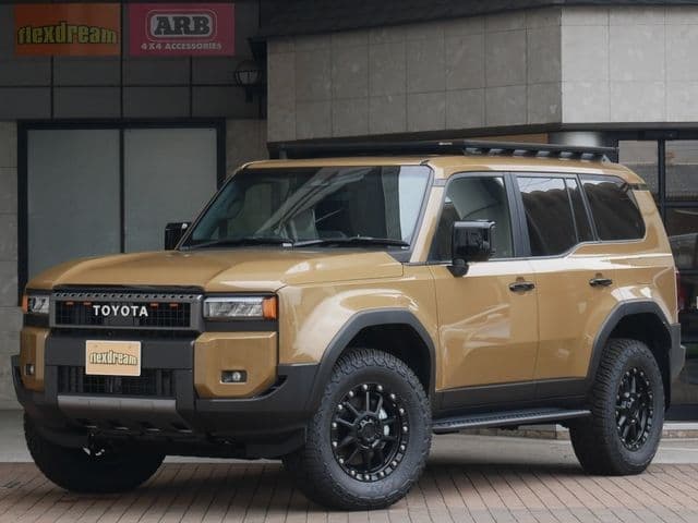 https://jema-auto-bucket.eu-central-1.linodeobjects.com/AunetImages/1790082447375-22265024_01.jpg
