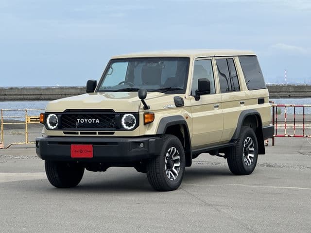https://jema-auto-bucket.eu-central-1.linodeobjects.com/AunetImages/1790848380025-25466444_01.jpg