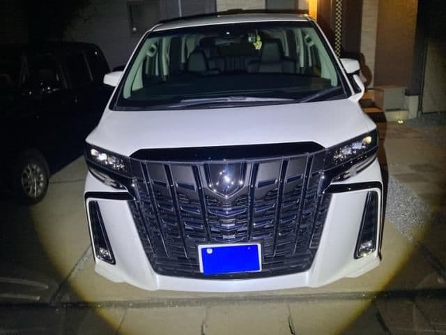 TOYOTA ALPHARD