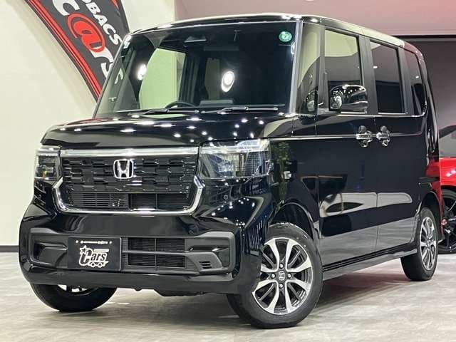 https://jema-auto-bucket.eu-central-1.linodeobjects.com/AunetImages/1790992211518-07762095_01.jpg