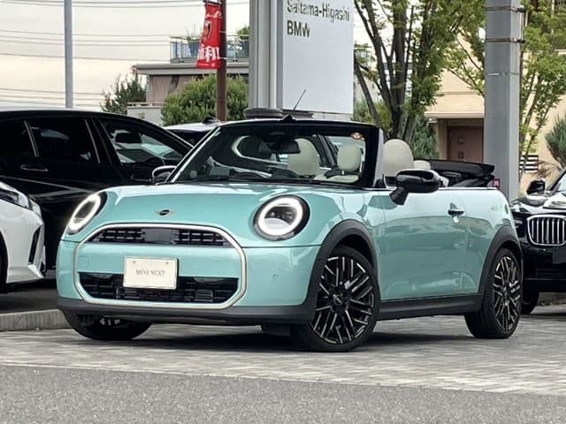 https://jema-auto-bucket.eu-central-1.linodeobjects.com/AunetImages/1791166748625-25061789_01.jpg