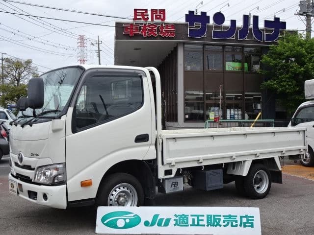 https://jema-auto-bucket.eu-central-1.linodeobjects.com/AunetImages/1791201080521-14450018_01.jpg