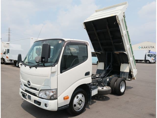 https://jema-auto-bucket.eu-central-1.linodeobjects.com/AunetImages/1791201766899-27250038_01.jpg