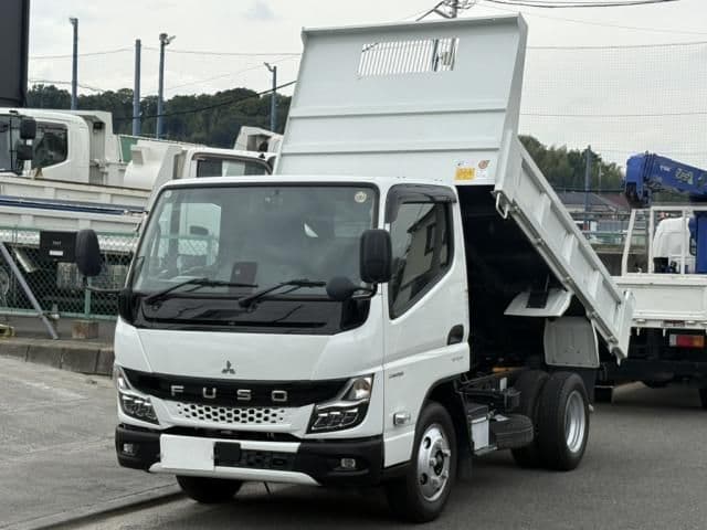 https://jema-auto-bucket.eu-central-1.linodeobjects.com/AunetImages/1791251577079-15065302_01.jpg