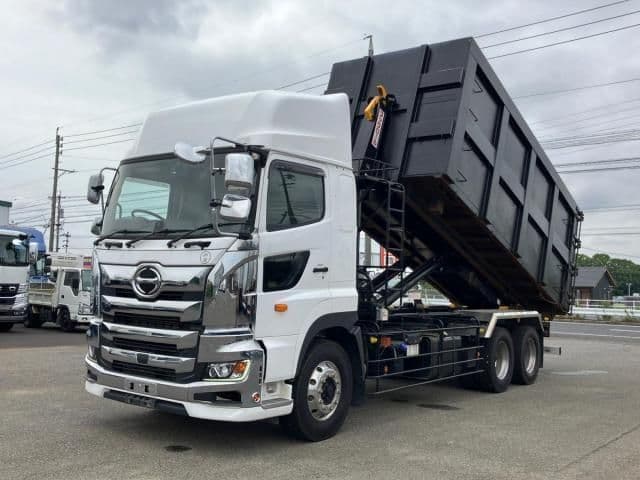 https://jema-auto-bucket.eu-central-1.linodeobjects.com/AunetImages/1791251639615-17765025_01.jpg