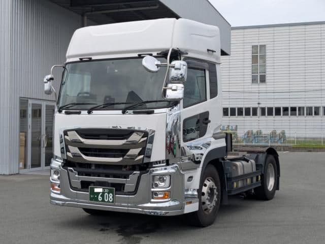 https://jema-auto-bucket.eu-central-1.linodeobjects.com/AunetImages/1791251784007-19765214_01.jpg