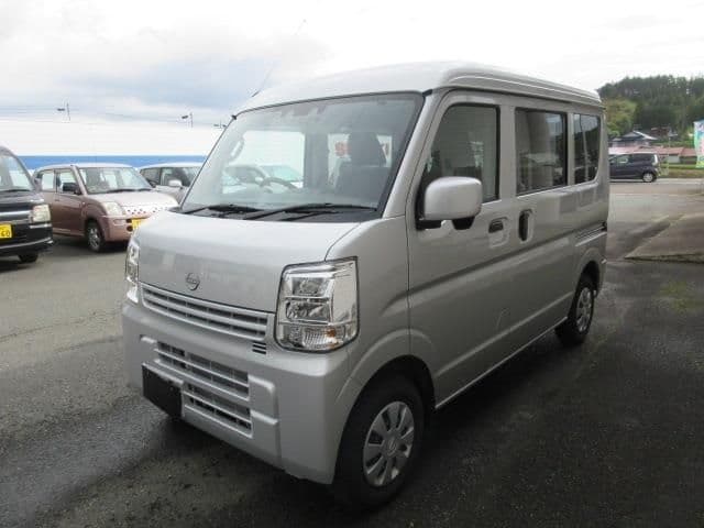 https://jema-auto-bucket.eu-central-1.linodeobjects.com/AunetImages/1791289860114-27965845_01.jpg