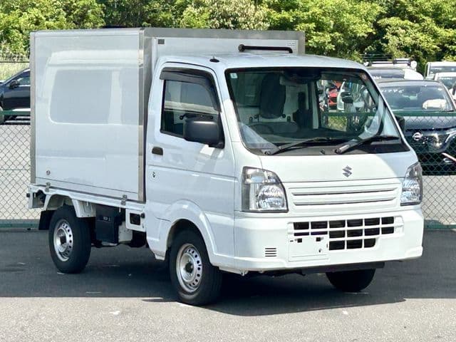 https://jema-auto-bucket.eu-central-1.linodeobjects.com/AunetImages/1791337859373-14150043_01.jpg