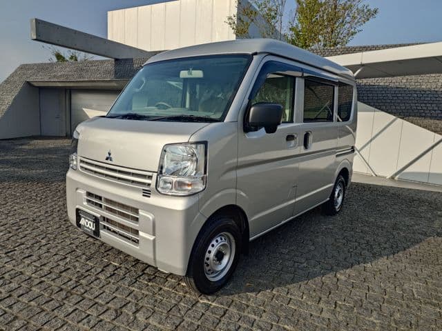 https://jema-auto-bucket.eu-central-1.linodeobjects.com/AunetImages/1791339869245-25550325_01.jpg