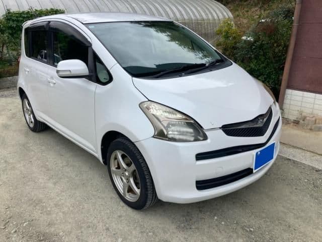 TOYOTA RACTIS 4WD