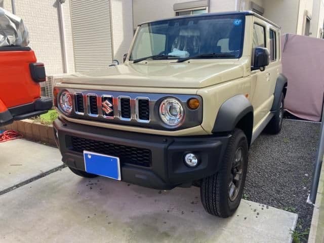 SUZUKI JIMNY NOMADE