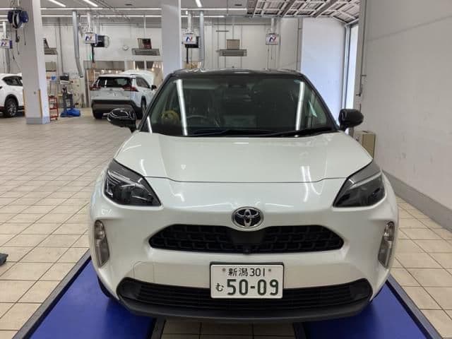 TOYOTA YARIS CROSS