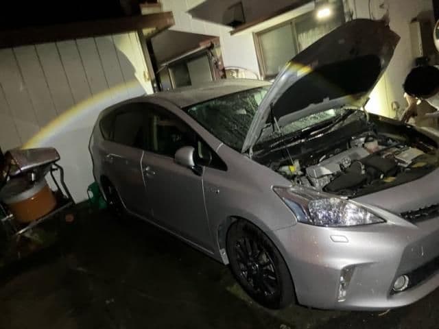 TOYOTA PRIUS Alpha