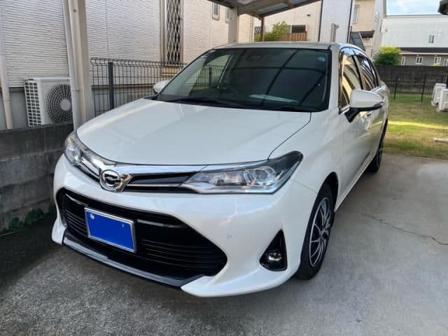 TOYOTA カローラアクシオ