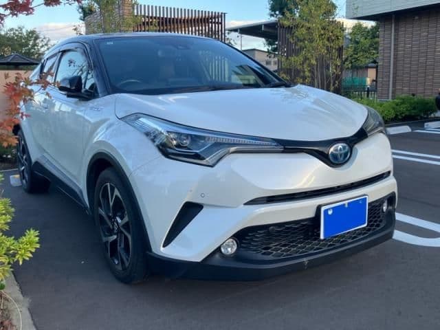 TOYOTA Ｃ−ＨＲハイブリッド