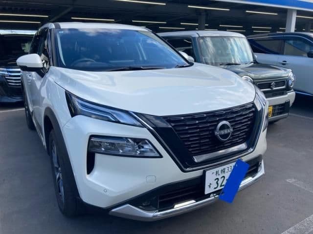 NISSAN X-TRAIL HYBRID 4WD