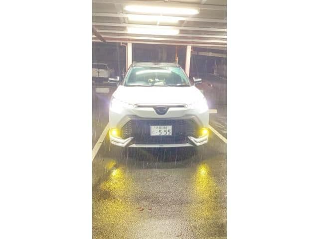 TOYOTA COROLLA CROSS HYBRID