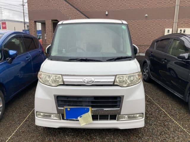 DAIHATSU TANTO CUSTOM