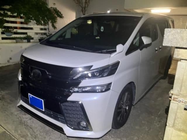 TOYOTA ヴェルファイア