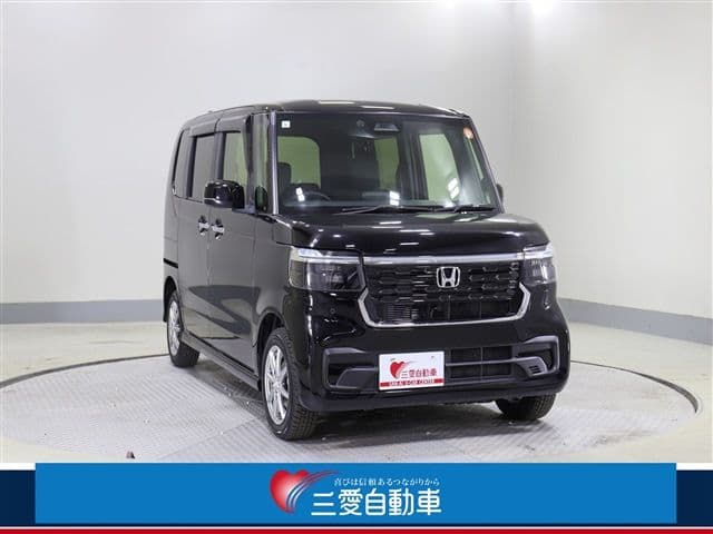 https://jema-auto-bucket.eu-central-1.linodeobjects.com/AunetImages/1793327580844-28266222_01.jpg