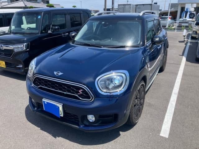 https://jema-auto-bucket.eu-central-1.linodeobjects.com/AunetImages/1785587381787-19466054_01.jpg