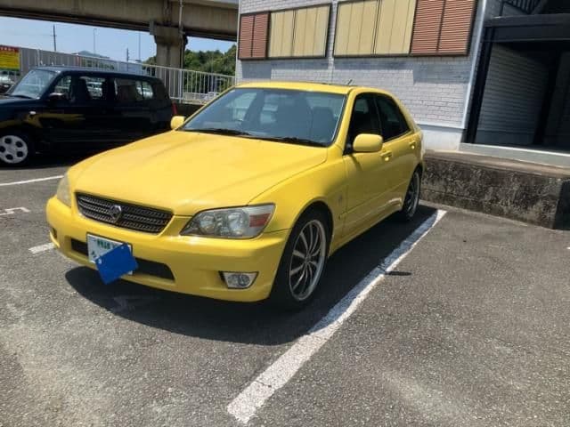 https://jema-auto-bucket.eu-central-1.linodeobjects.com/AunetImages/1785723868070-21466526_01.jpg