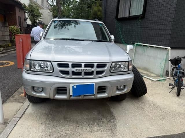 https://jema-auto-bucket.eu-central-1.linodeobjects.com/AunetImages/1786515165887-22465313_01.jpg
