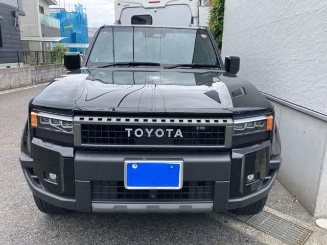 https://jema-auto-bucket.eu-central-1.linodeobjects.com/AunetImages/1786537380548-22465775_01.jpg
