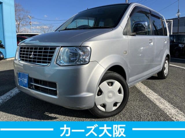 https://jema-auto-bucket.eu-central-1.linodeobjects.com/AunetImages/1786630855387-01565611_01.jpg