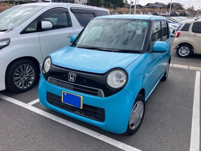 https://jema-auto-bucket.eu-central-1.linodeobjects.com/AunetImages/1786634701659-00565908_01.jpg