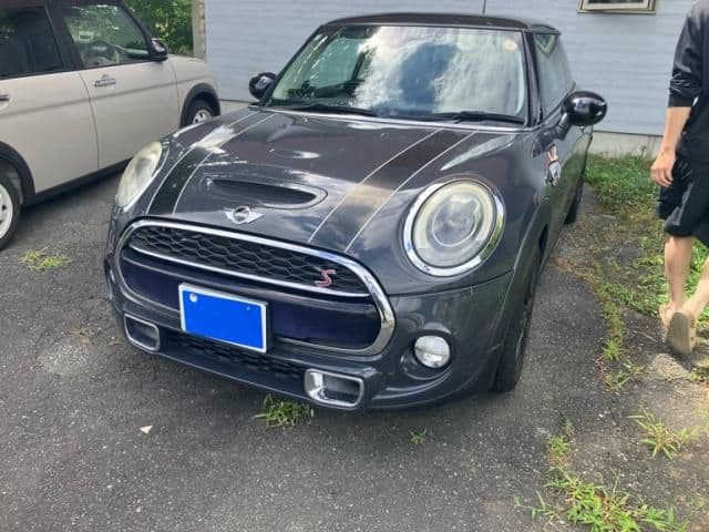 https://jema-auto-bucket.eu-central-1.linodeobjects.com/AunetImages/1786933353752-22965103_02.jpg