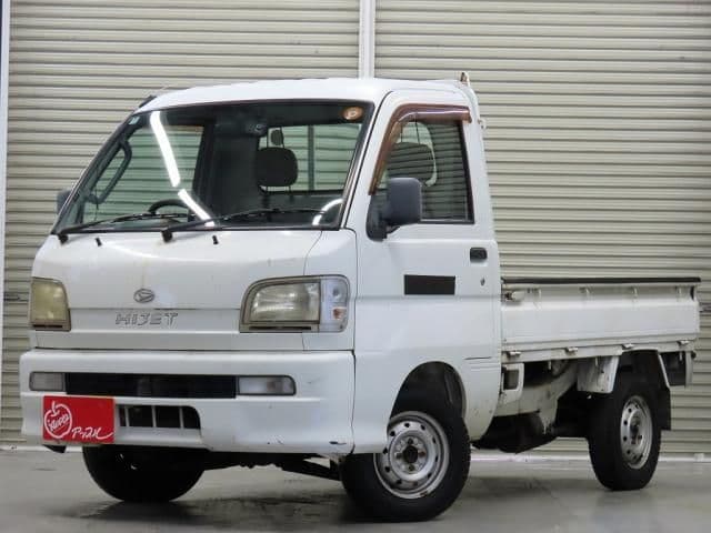 https://jema-auto-bucket.eu-central-1.linodeobjects.com/AunetImages/1789870912636-26266190_01.jpg