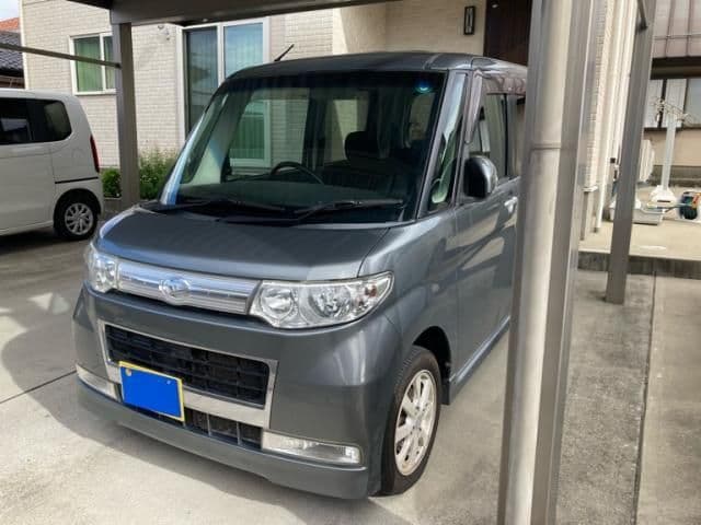 DAIHATSU TANTO CUSTOM 4WD