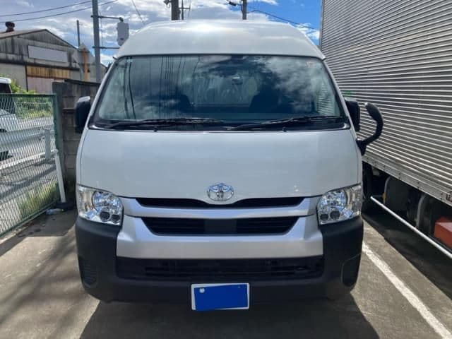TOYOTA HIACE van 2WD