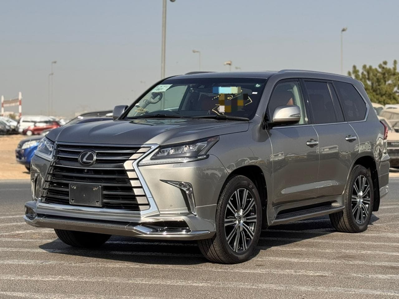 LEXUS LX 570